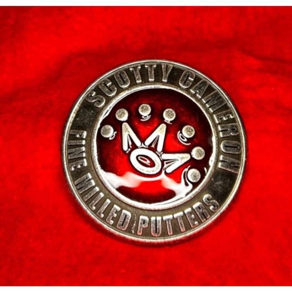 Titleist Scotty Cameron Belt Buckle - 2010 Club Cameron 7 Point Crown NEW